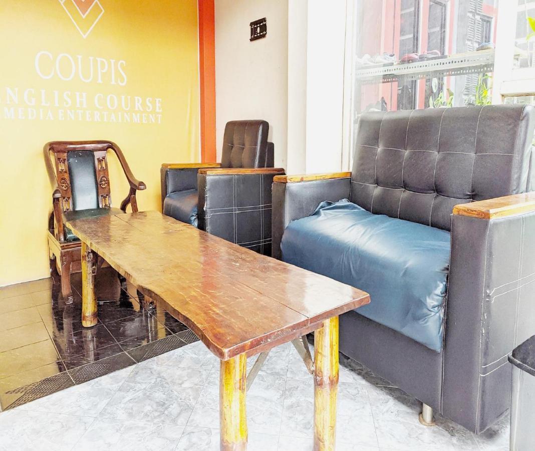 Pare Oyo3012库比斯旅馆酒店 外观 照片