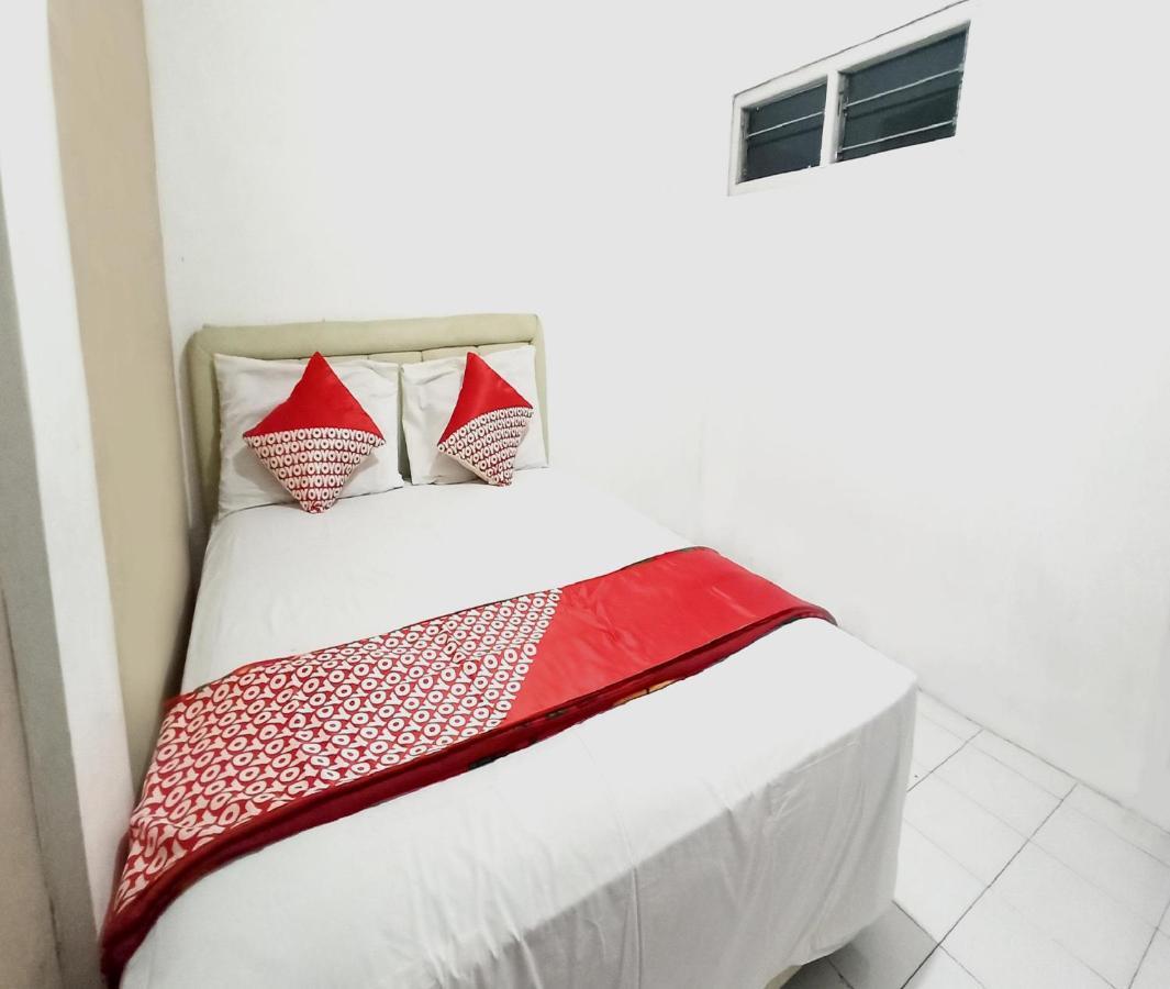 Pare Oyo3012库比斯旅馆酒店 外观 照片
